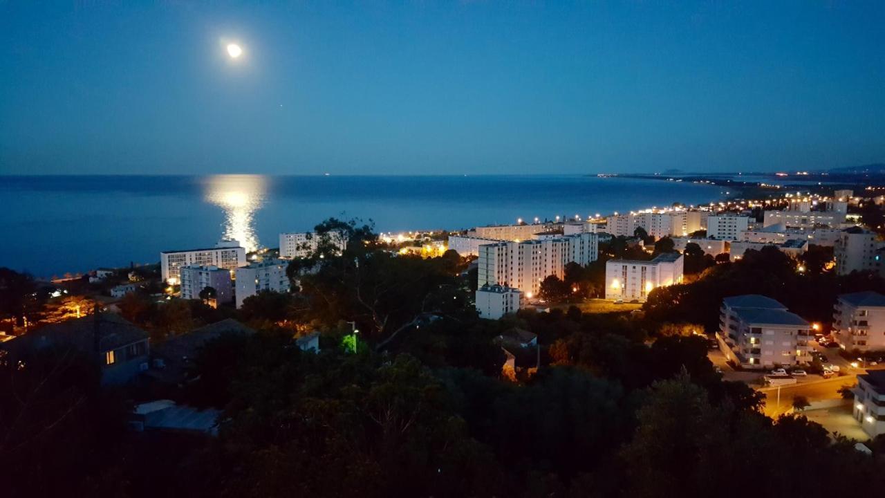 Appartamento Spacieux A Bastia Avec Vue Et Montagne. Bastia (Corsica)