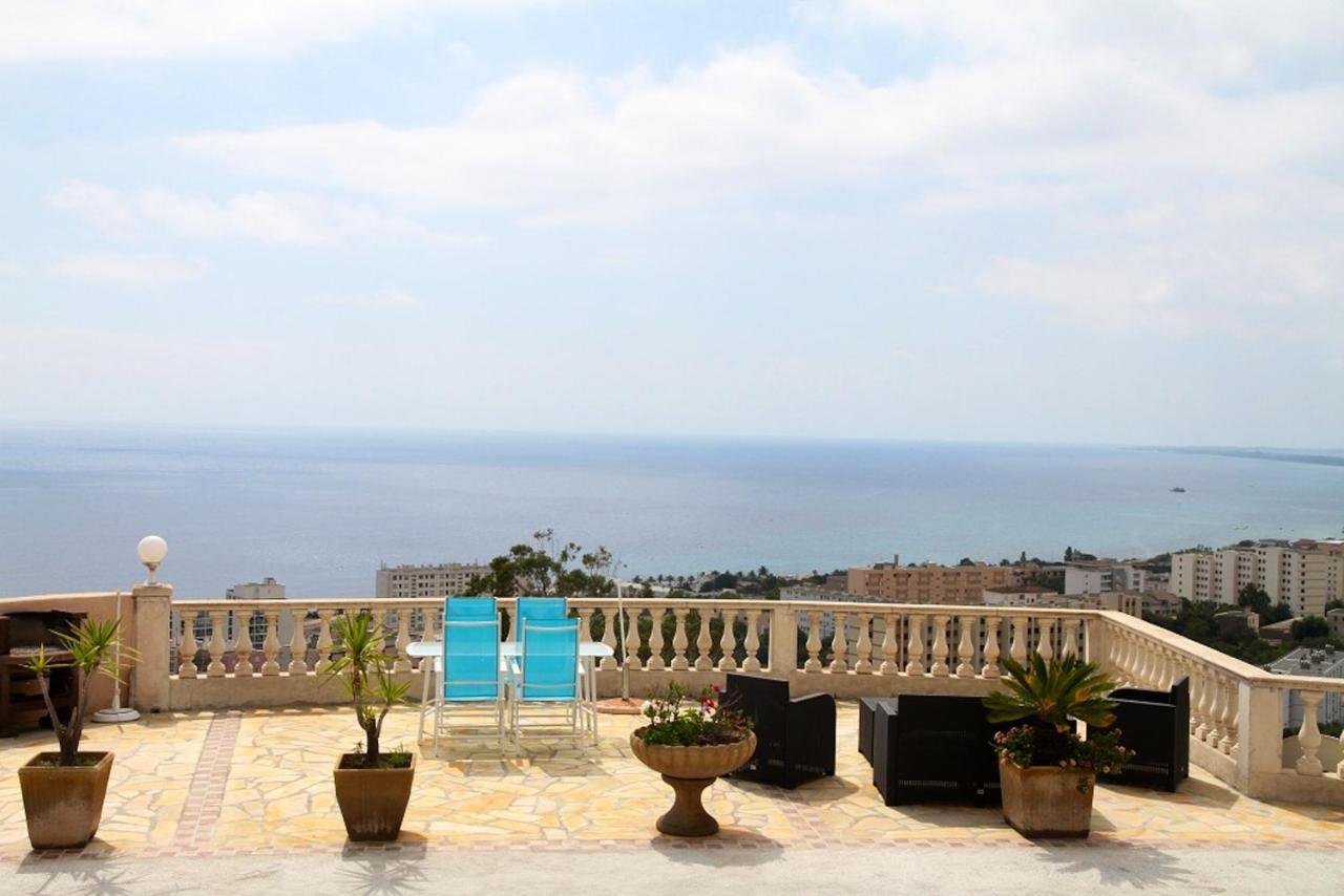 Appartement Spacieux A Bastia Avec Vue Et Montagne. Bastia (Corsica)